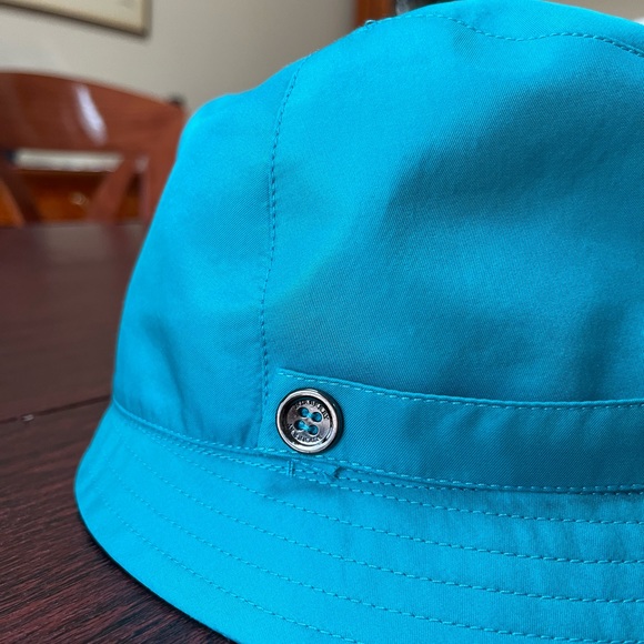 Burberry Turquoise Bucket Hat - Picture 3 of 6